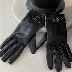 Michael Kors Women Black Leather Gloves